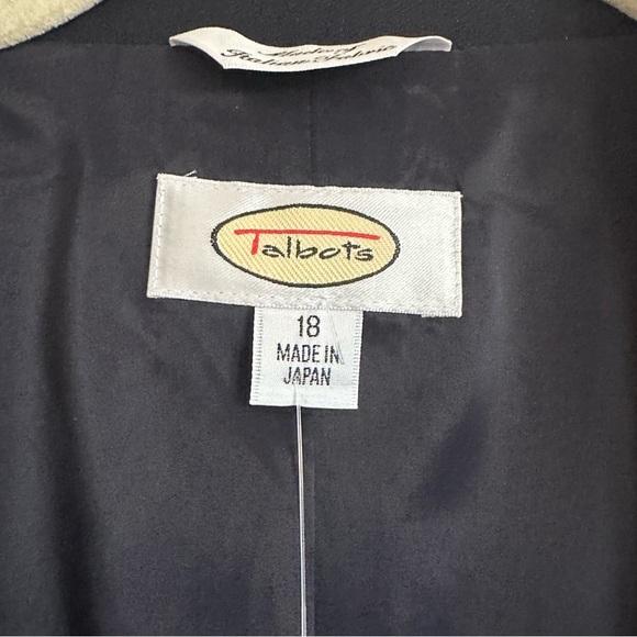 NWT TALBOTS WOOL BLEND NAVY THEEE BUTTON BLAZER SIZE 18 - Picture 9 of 13
